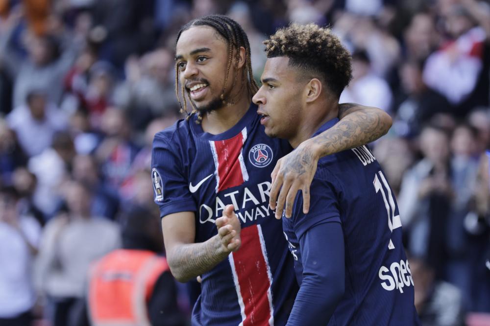 们朝着争夺 们朝着争夺